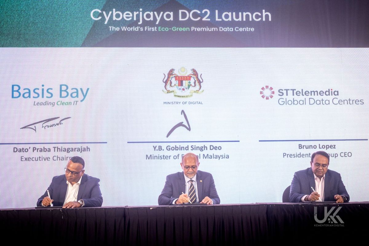 Basis Bay, STT GDC launch eco-green data center in Cyberjaya, Malaysia