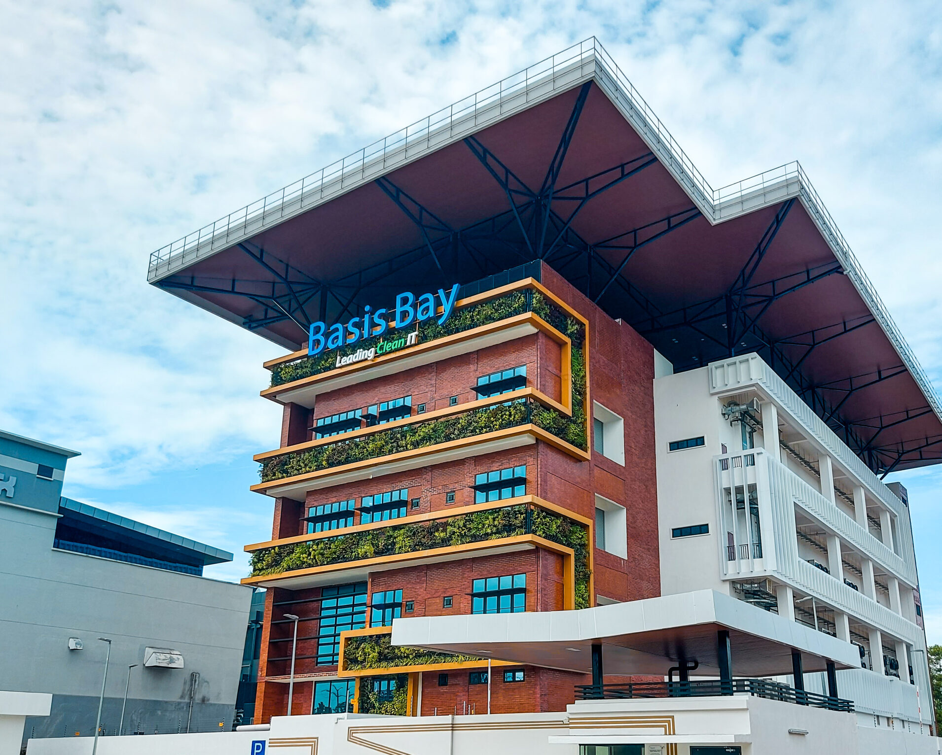 Basis Bay Cyberjaya DC2 exterior